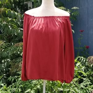 Sanctuary flowing top